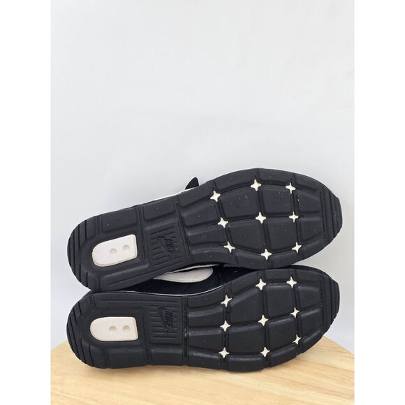 Nike Womens Venture Runner CK2948-001 Running Shoes Sneakers size 10 - Picture 6 of 8